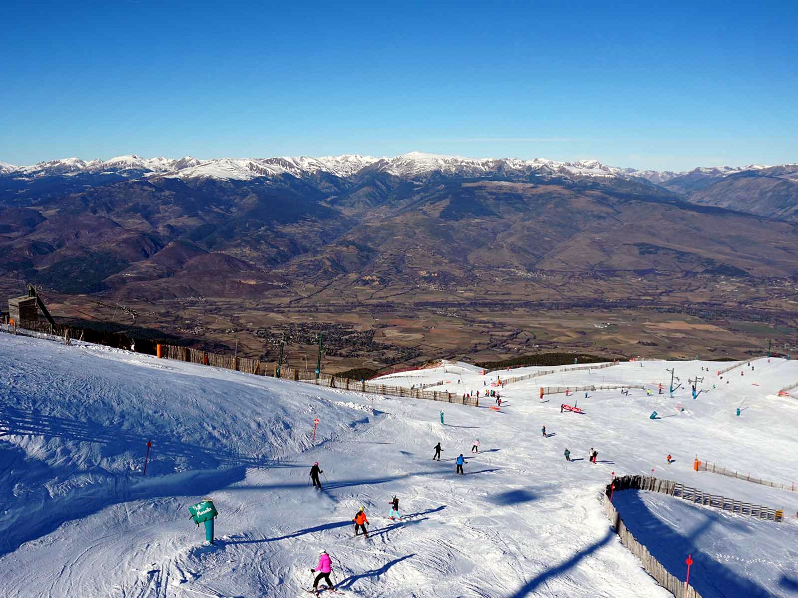Dilluns obriran totes les estacions d'esquí catalanes