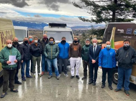 Les empreses de distribució alimentària de la Cerdanya i el Ripollès es concentren per reclamar al Govern ajuts directes