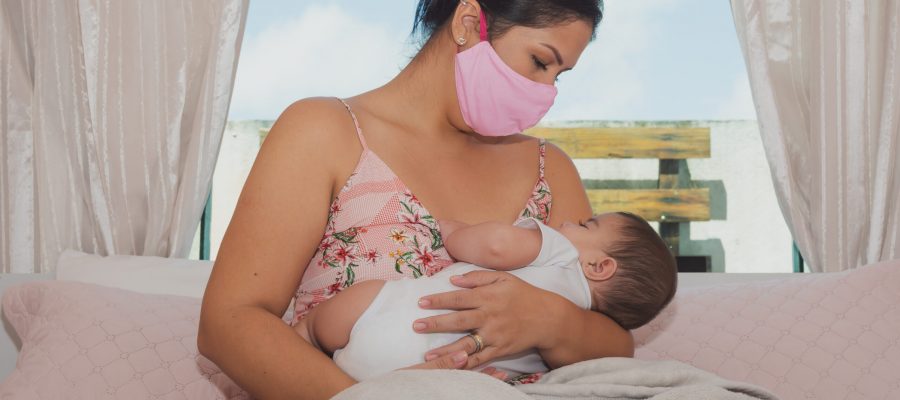 Mother's breastfeeding in pandemic times 5